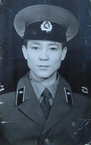 Мухамбеткалиев Кайрат Куантаевич (дедушка Грызлова Захара), годы службы 1983- 1985, рядовой