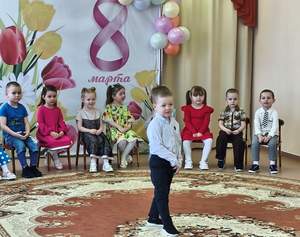 Средняя группа "Алые паруса"