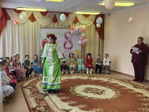 Средняя группа "Алые паруса"