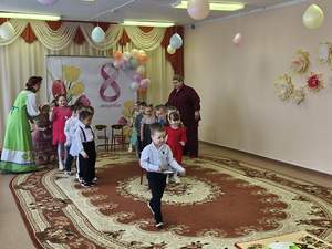 Средняя группа "Алые паруса"