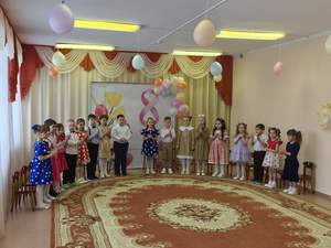 Подготовительная к школе группа "Пчелки"