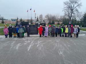 Старшая группа "Березка", подготовительная группа "Пчелки"