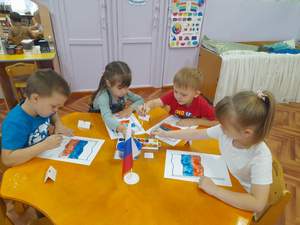 Средняя группа "Воробушки"