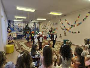 Старшие группы "Березка", "Воробушки"