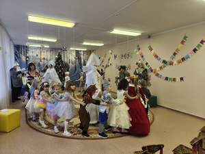 Старшие группы "Березка", "Воробушки"