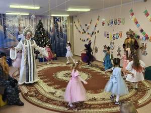 Средняя группа "Алые паруса"