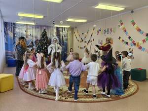 Средняя группа "Алые паруса"