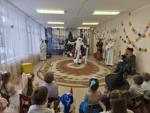 Средняя группа "Алые паруса"