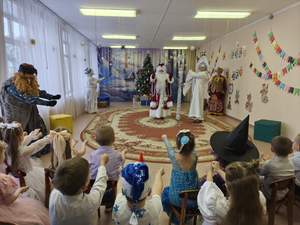 Средняя группа "Алые паруса"