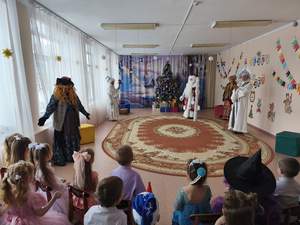 Средняя группа "Алые паруса"