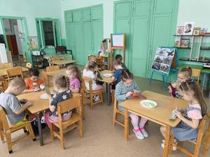 Средняя группа "Алые паруса"